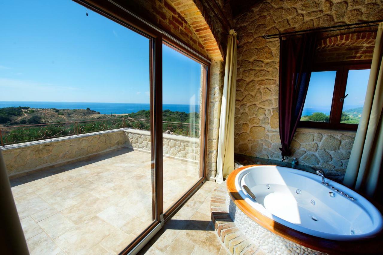 Villa Petrino CChalikounas Buitenkant foto