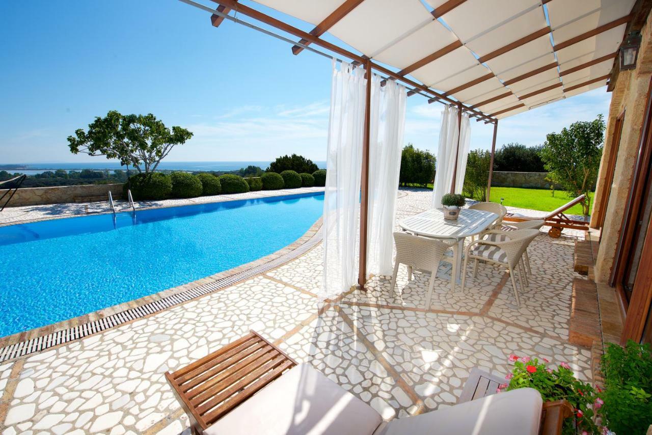Villa Petrino CChalikounas Buitenkant foto