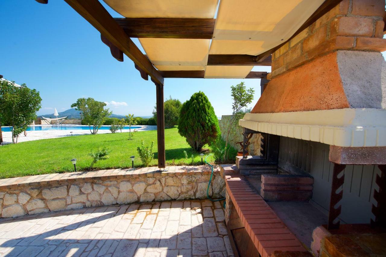 Villa Petrino CChalikounas Buitenkant foto