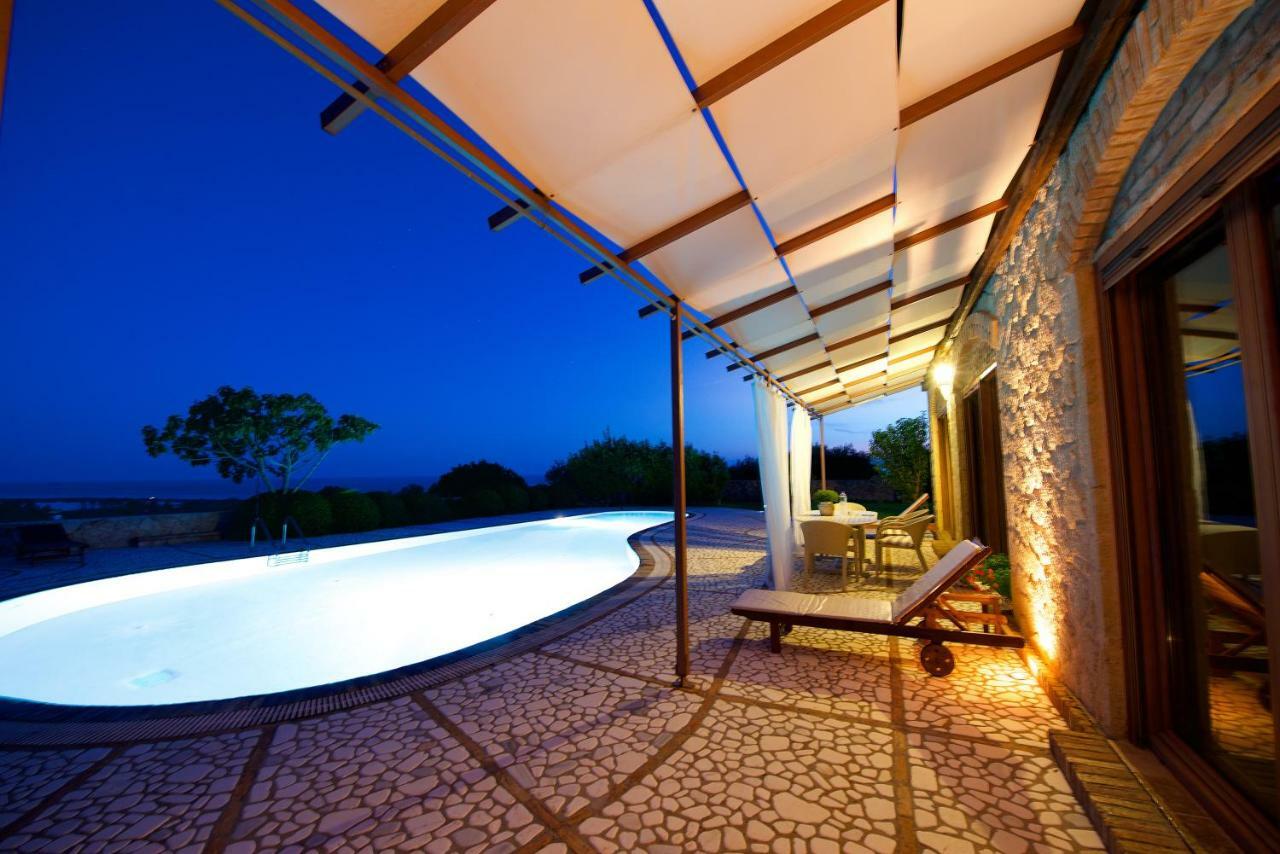 Villa Petrino CChalikounas Buitenkant foto