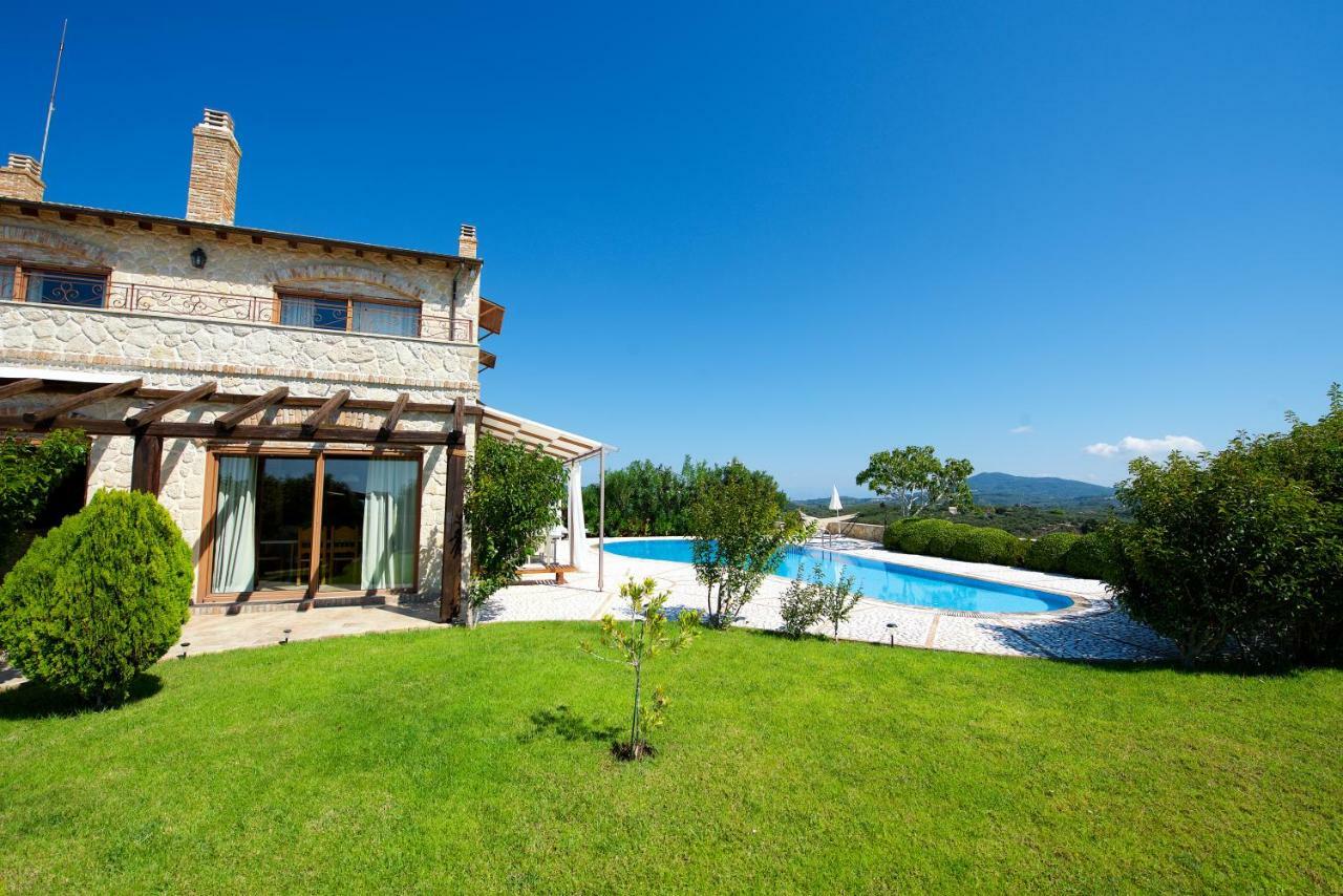Villa Petrino CChalikounas Buitenkant foto
