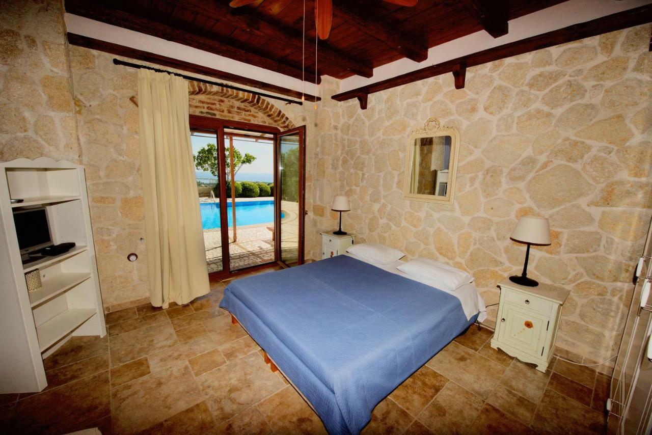 Villa Petrino CChalikounas Buitenkant foto