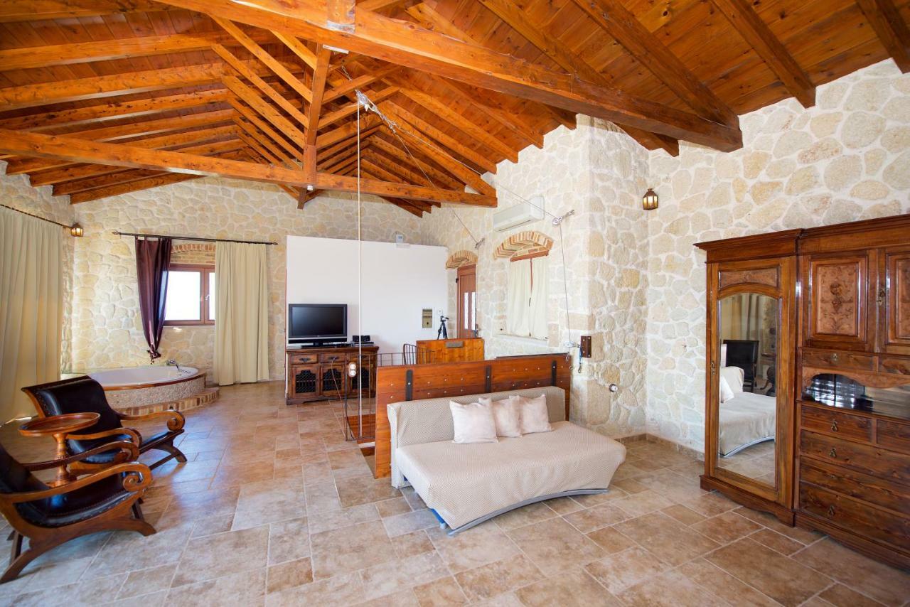 Villa Petrino CChalikounas Buitenkant foto